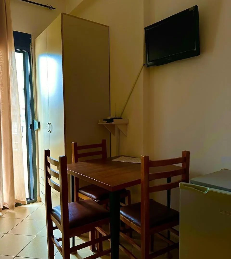 Vila Mare Shëngjin 0*,
