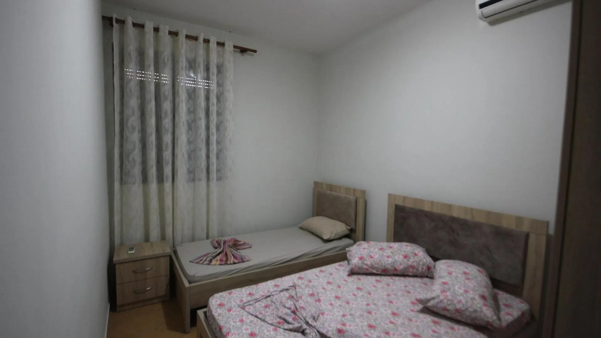 Vila Mare Shëngjin Albánie